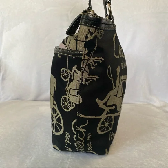 Coach Y2k City Zip Horse and Carriage Tote Bag - Picture 3 of 9
